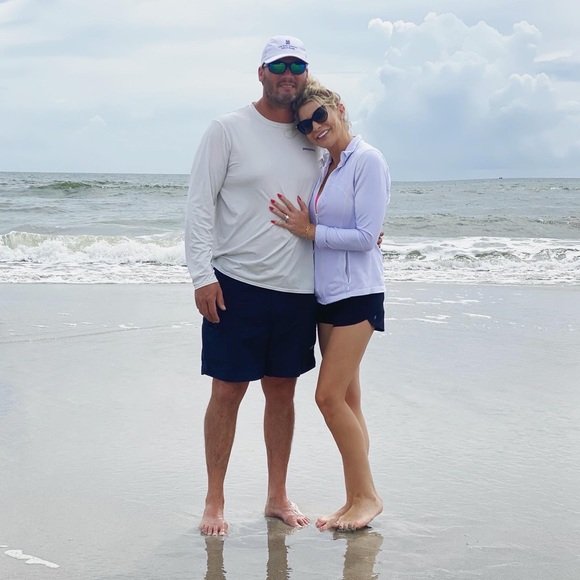 Meet your Posher, Candace - Picture 2 of 3